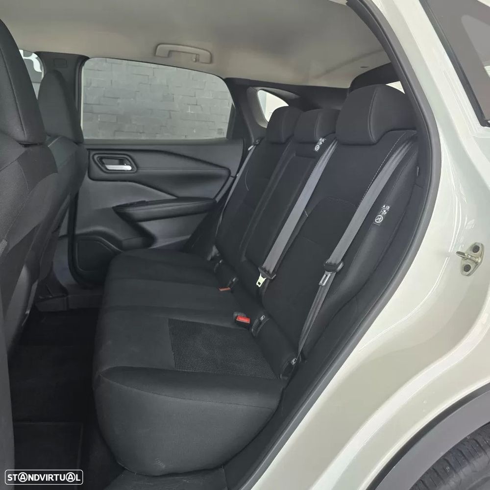 Nissan Qashqai 1.3 DIG-T Acenta - 27