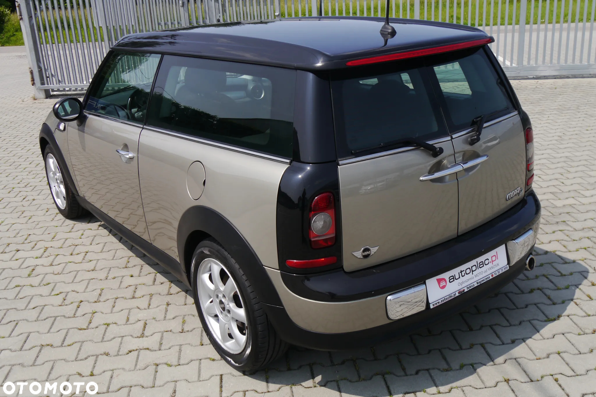 MINI Clubman Cooper D - 11