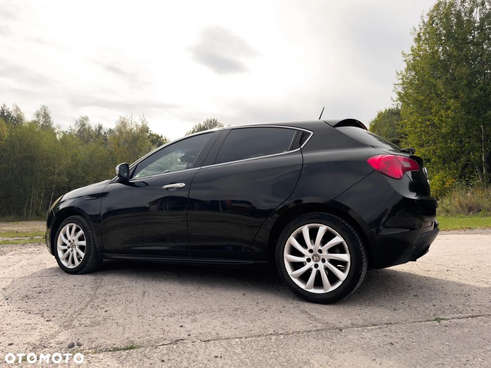 Alfa Romeo Giulietta - 13