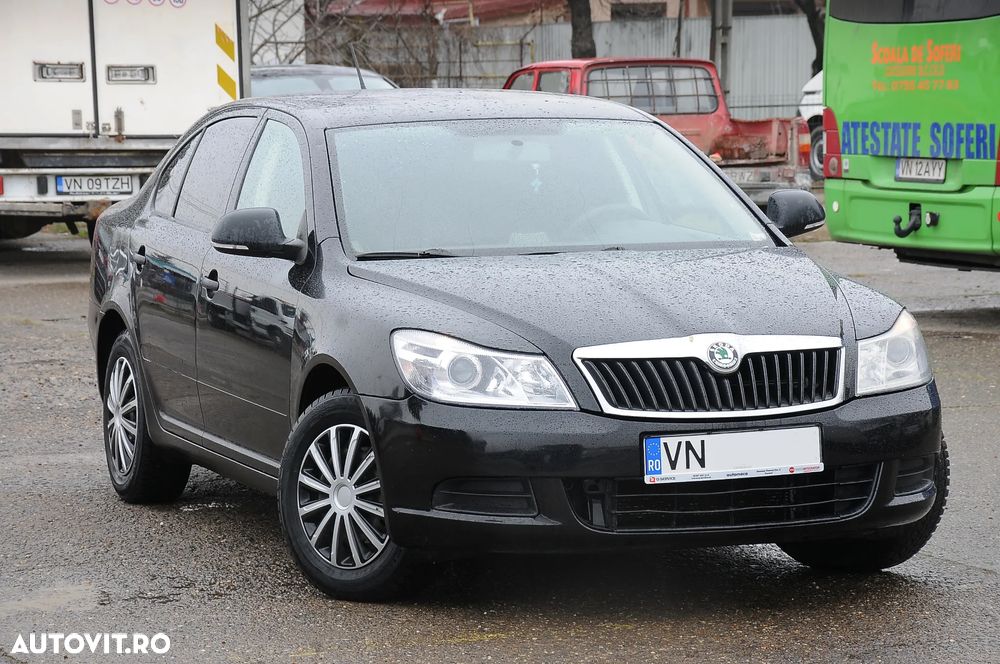 Skoda Octavia 1.6 TDI Ambiente - 10