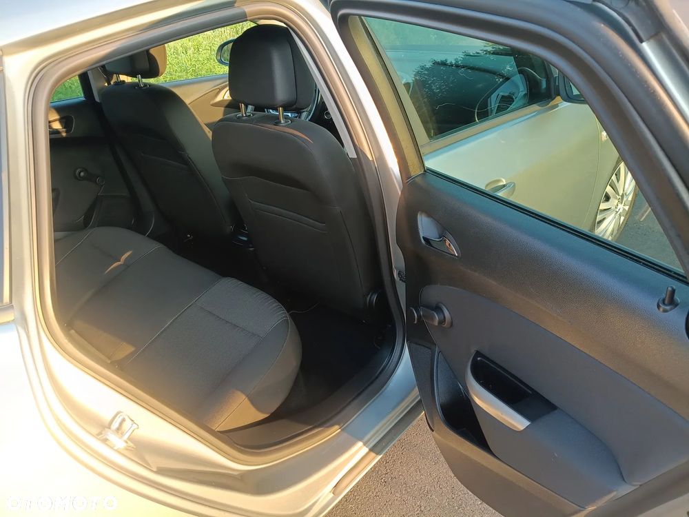 Opel Astra - 12
