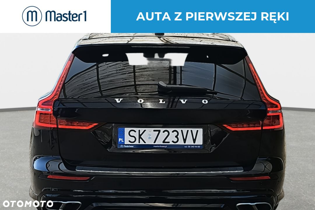 Volvo V60 B6 B AWD R-Design - 9