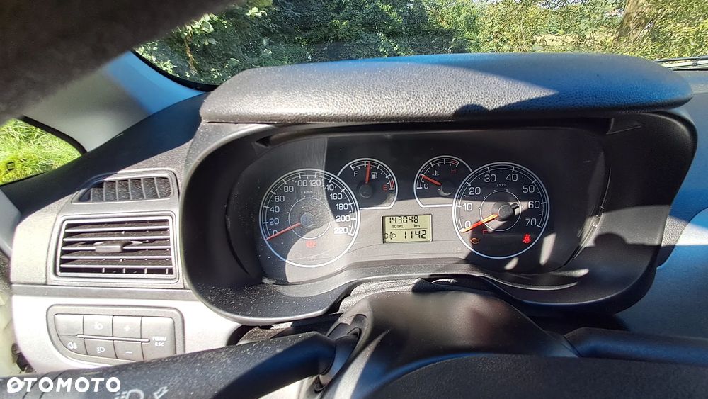 Fiat Punto - 12