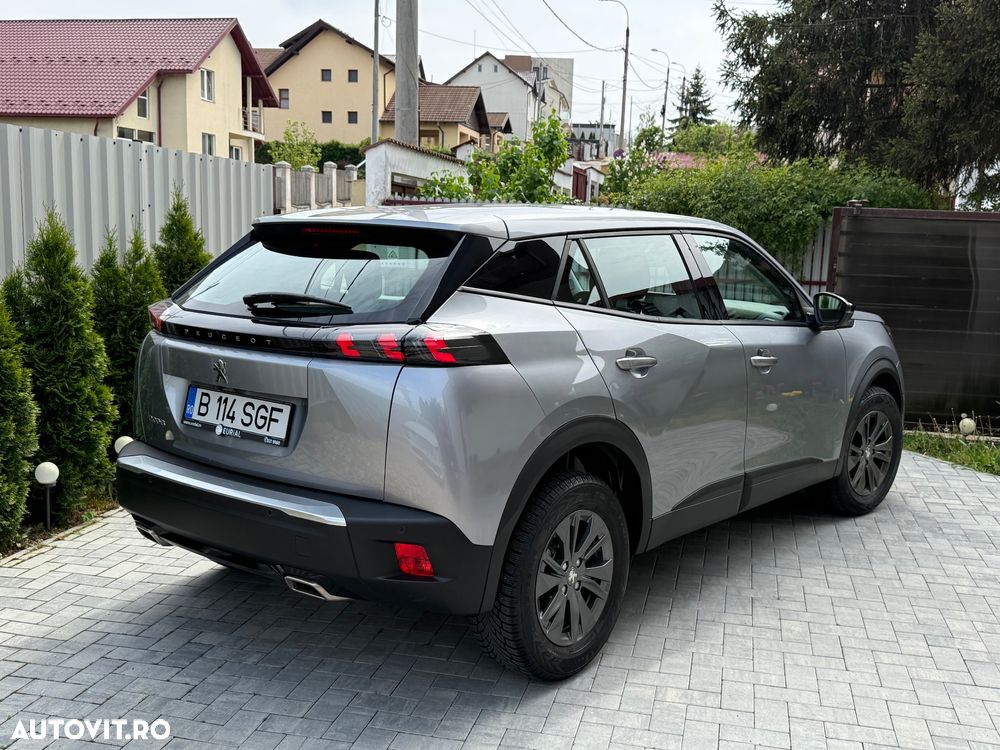 Peugeot 2008 1.2 PureTech Turbo S&S Active - 8