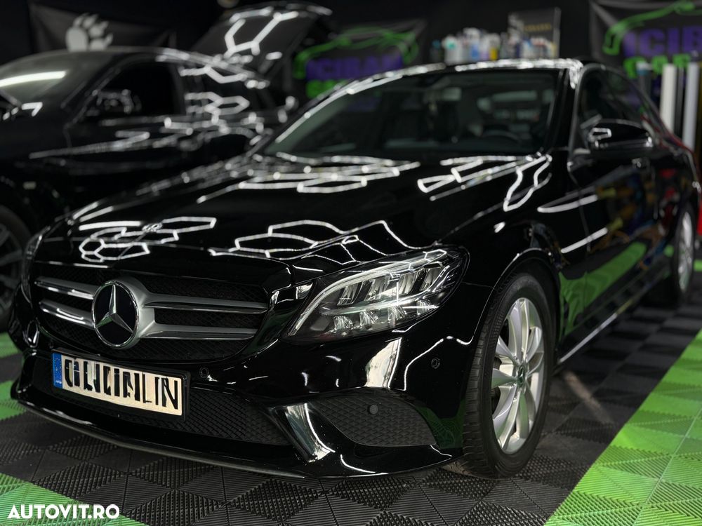 Mercedes-Benz C 220 d Aut - 2