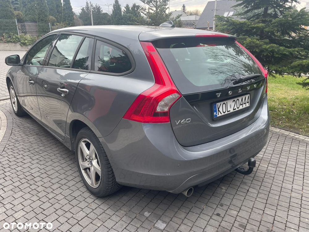 Volvo V60 D3 Momentum - 7