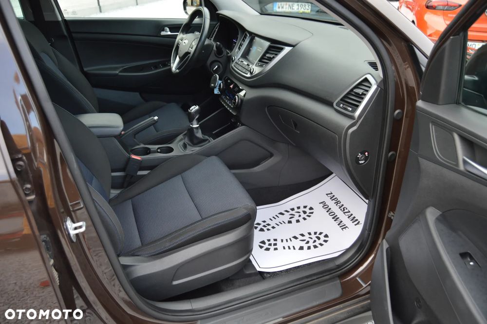 Hyundai Tucson blue 1.7 CRDi 2WD Style - 33