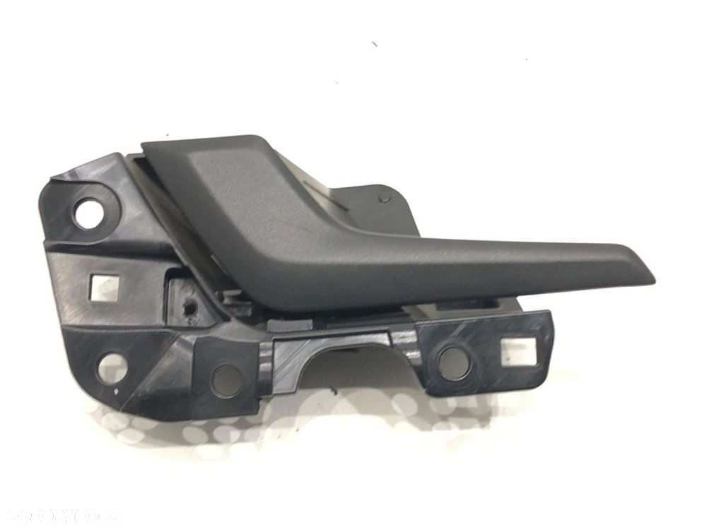 KLAMKA WEWNĘTRZNA LEWY PRZÓD  MAN TGE Autobus 2017 - 2022 2.0 TDI 130 kW [177 KM] olej napędowy - 1