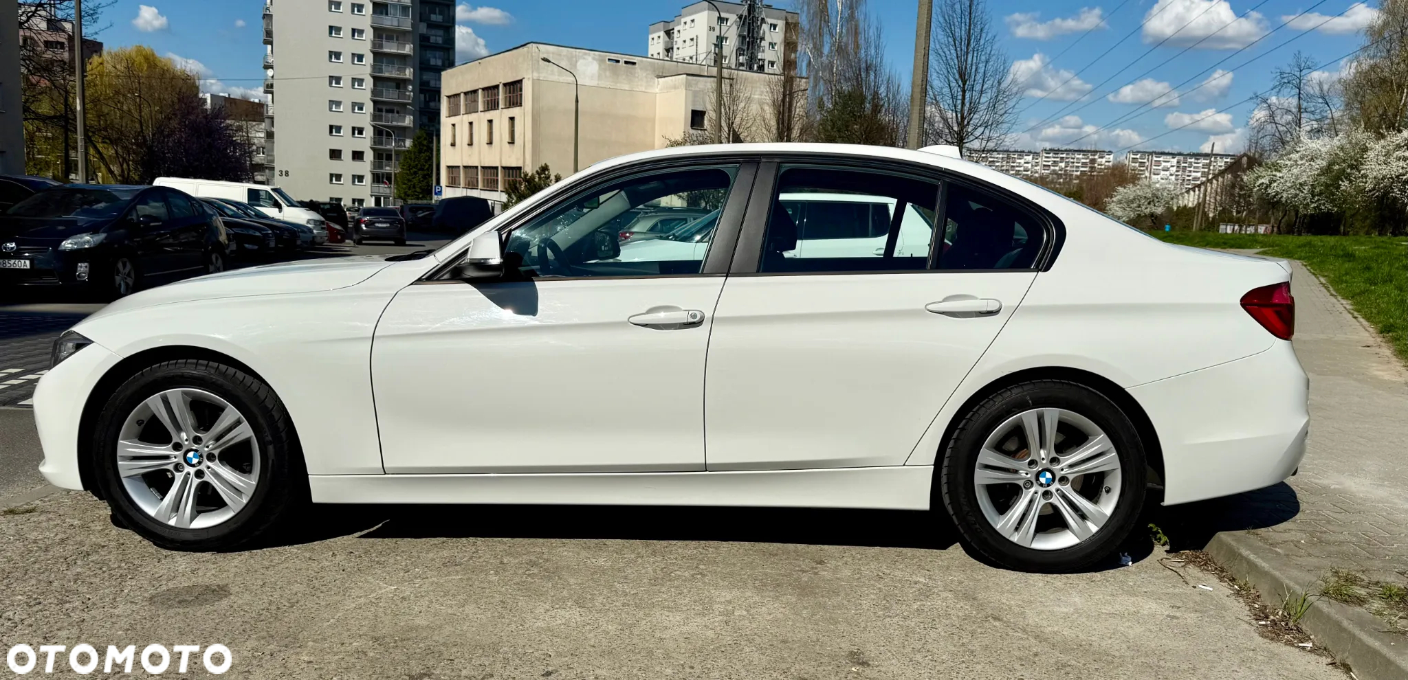 BMW Seria 3 318i - 2