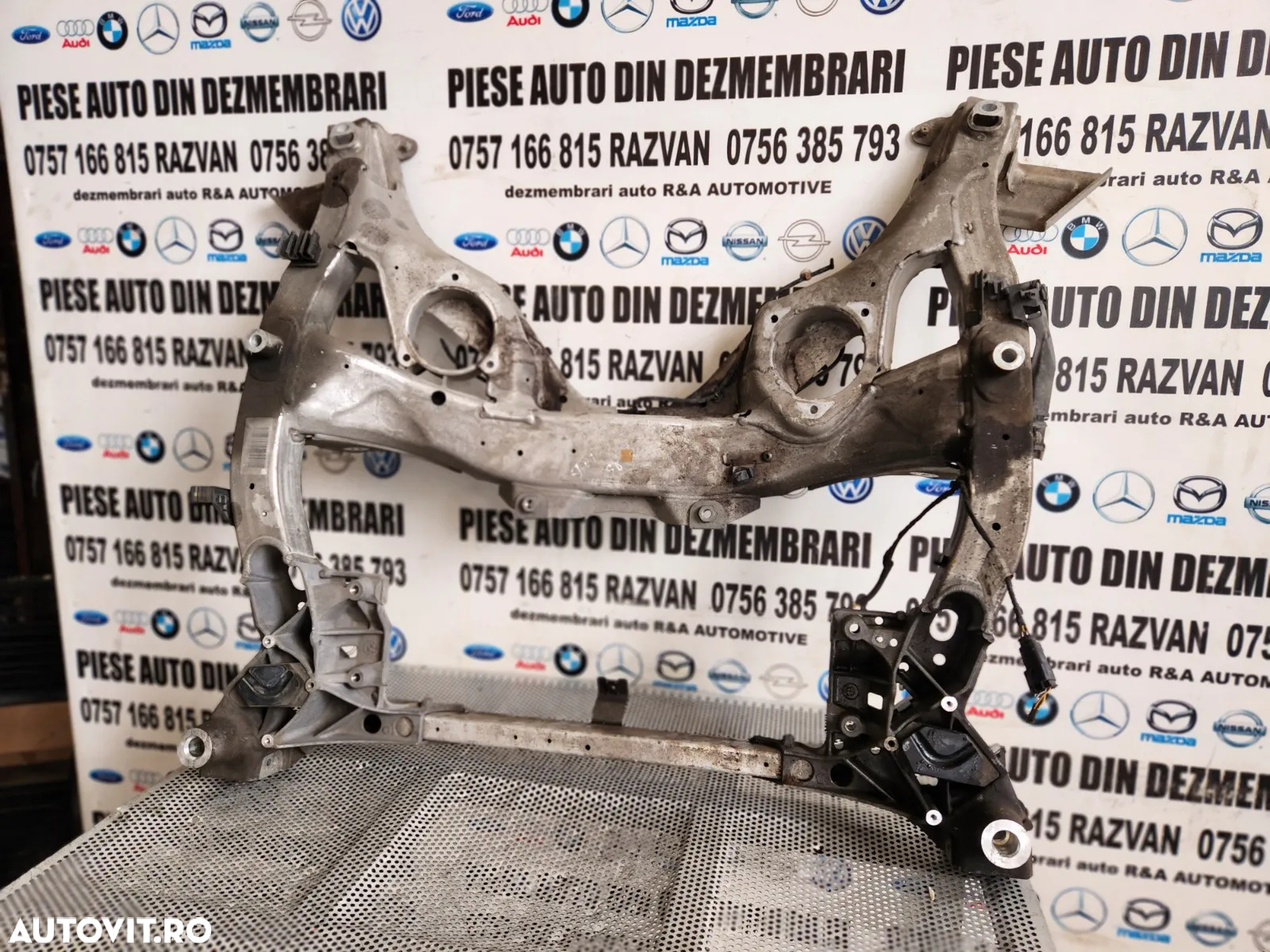 Jug Cadru Motor Bmw Seria 7 F01 F02 F03 F04 S Drive Dezmembrez Bmw F01 Seria 7 - 4