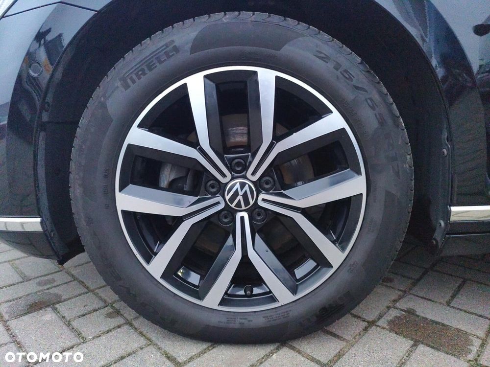 Volkswagen Passat - 30