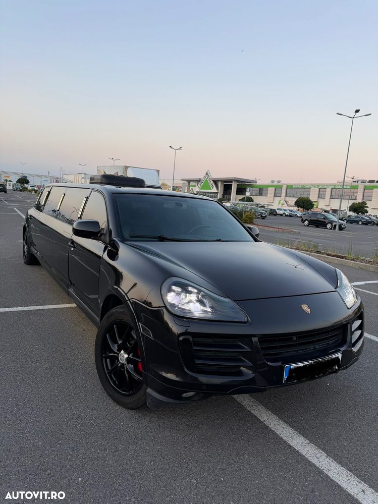 Porsche Cayenne S - 1