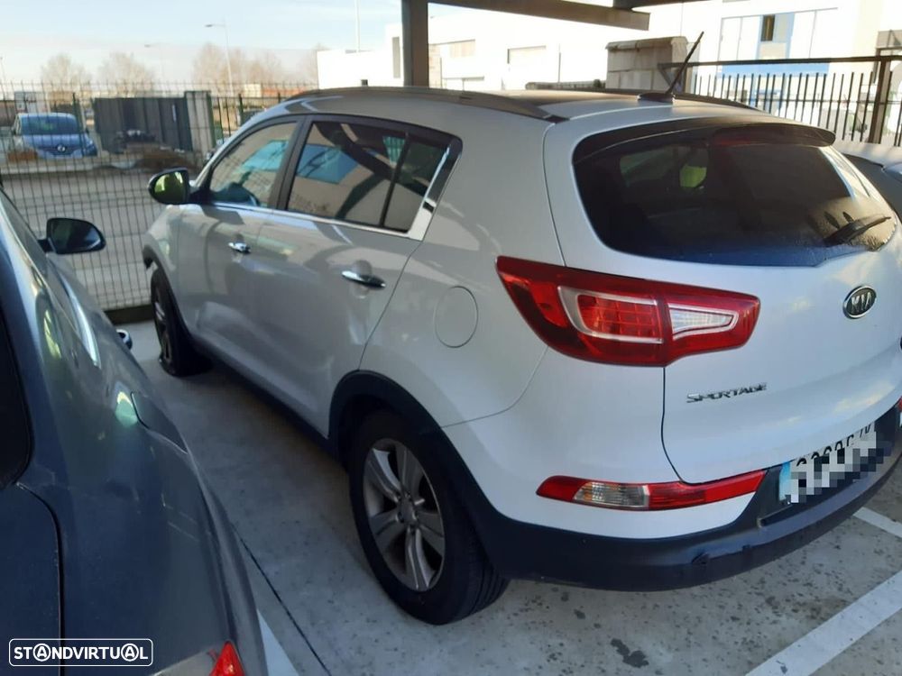 MANGA DE EIXO TRASEIRA ESQUERDA KIA SPORTAGE 2012 - 1