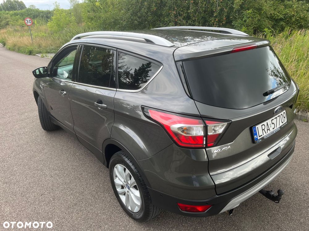 Ford Kuga - 12
