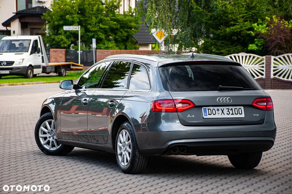 Audi A4 ver-2-0-tdi-dpf-attraction - 16