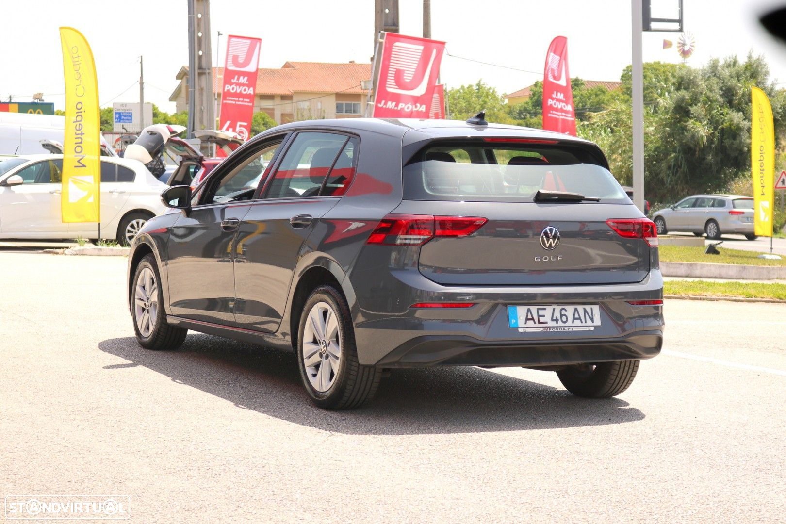VW Golf 2.0 TDI Life - 7