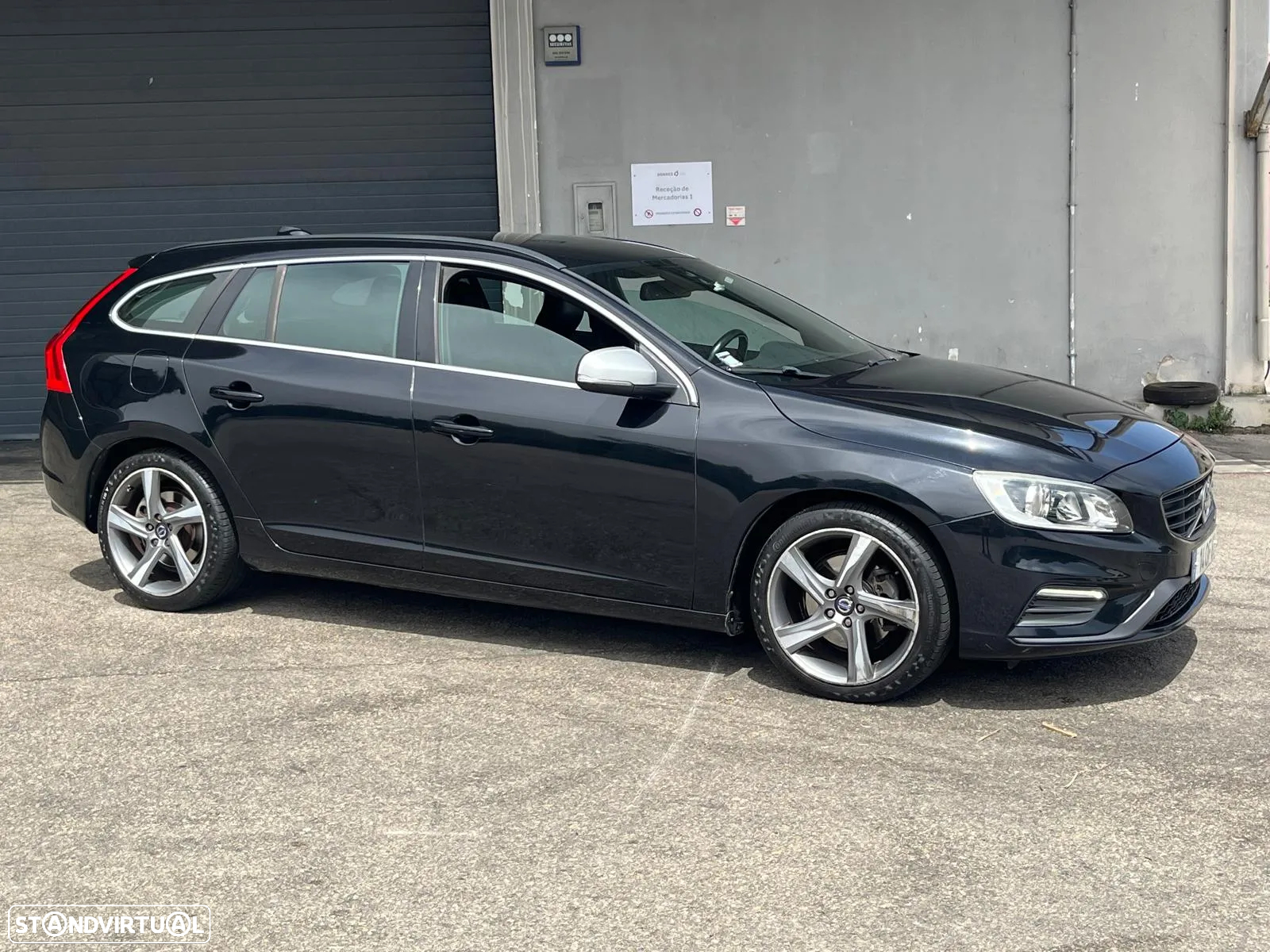 Volvo V60 1.6 D2 Drive R-Design Start/Stop - 10