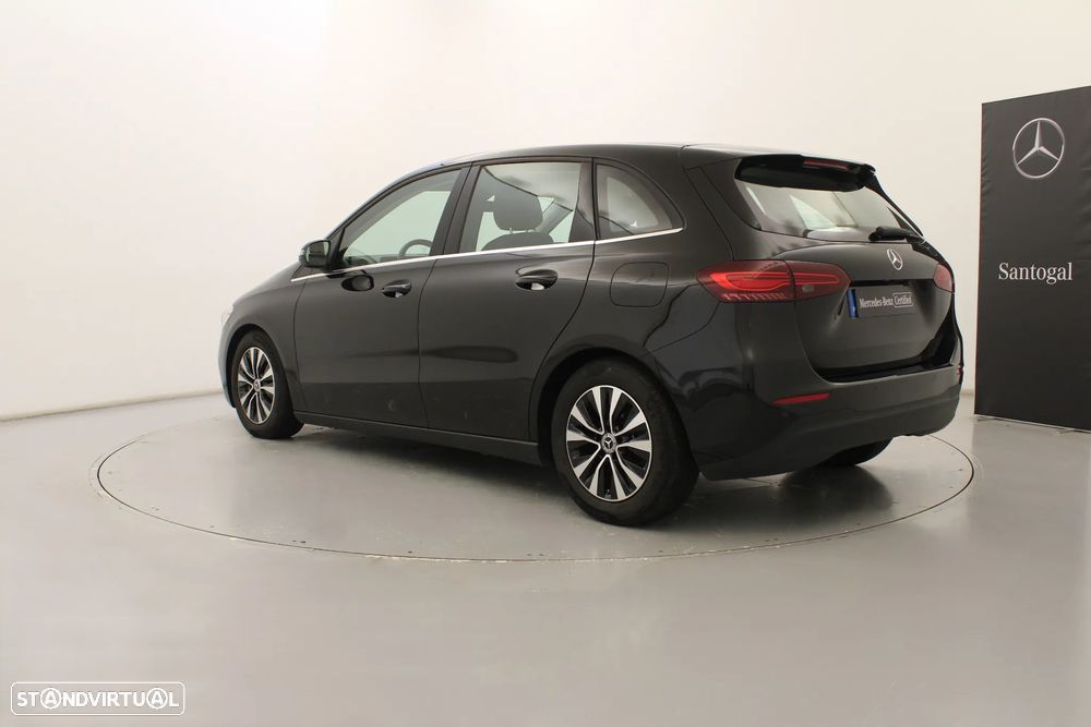 Mercedes-Benz B 180 d - 9