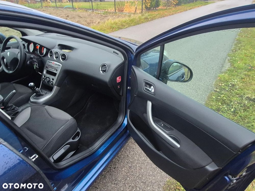 Peugeot 308 2.0 HDi Premium Plus - 20