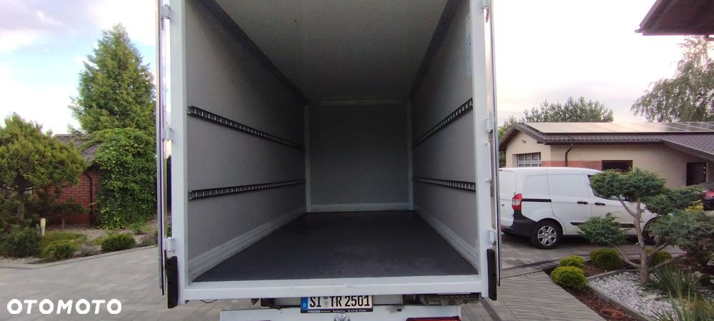 Volkswagen Crafter - 19