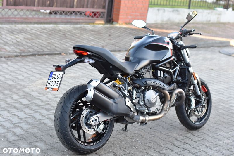 Ducati Monster - 13