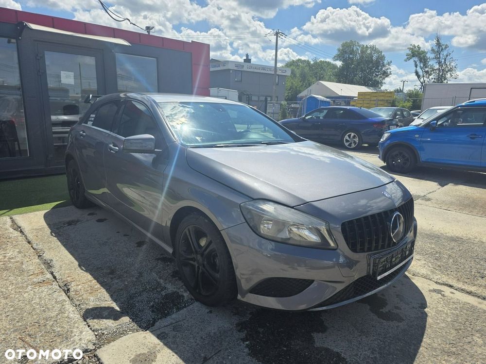 Mercedes-Benz Klasa A 180 CDI (BlueEFFICIENCY) 7G-DCT - 3