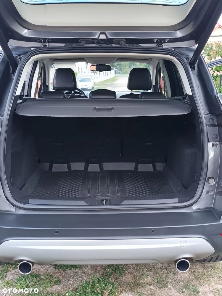 Ford Kuga 2.0 TDCi FWD Titanium - 16