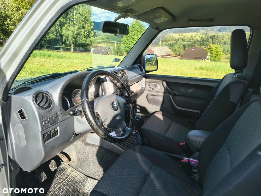 Suzuki Jimny - 4