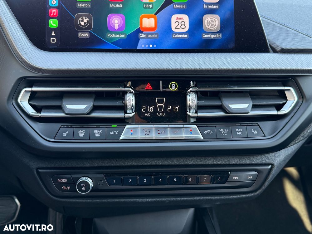 BMW 1 Series 2022 — imagine 23