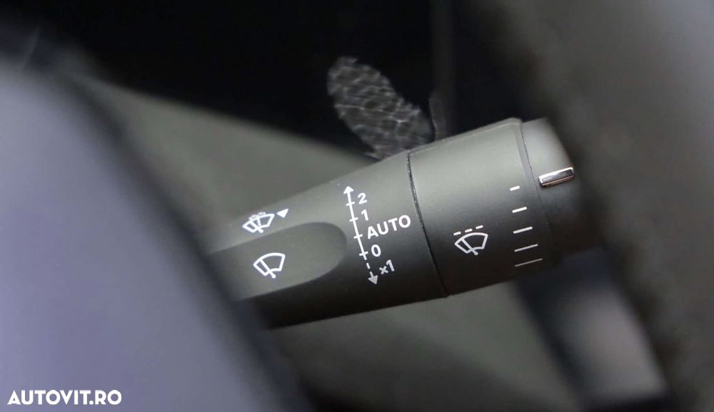 Peugeot 408 1.6L 180 PHEV Allure - 14