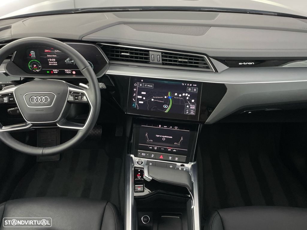 Audi Q8 e-Tron 55 quattro Advanced - 10