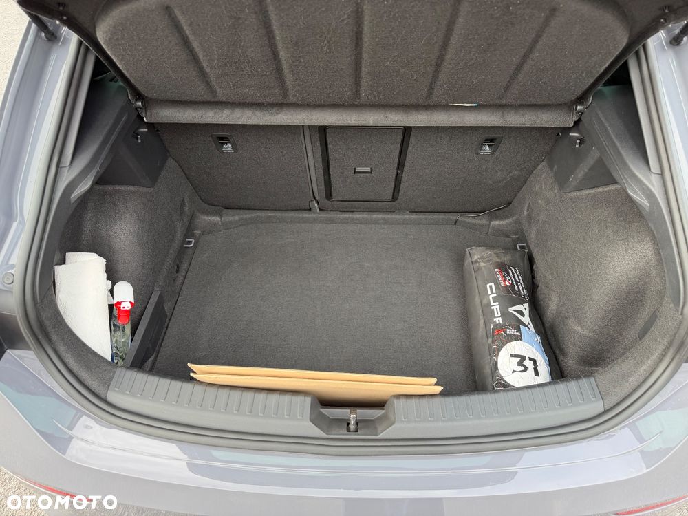 Cupra Leon 2.0 TSI VZ DSG - 9