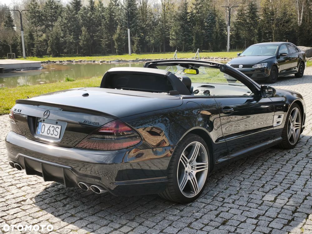 Mercedes-Benz SL 63 AMG SPEEDSHIFT MCT - 33