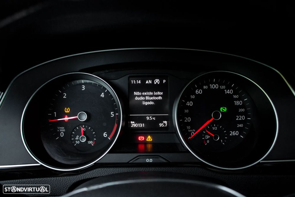 VW Passat Variant 1.6 TDI (BlueMotion ) DSG Comfortline - 18