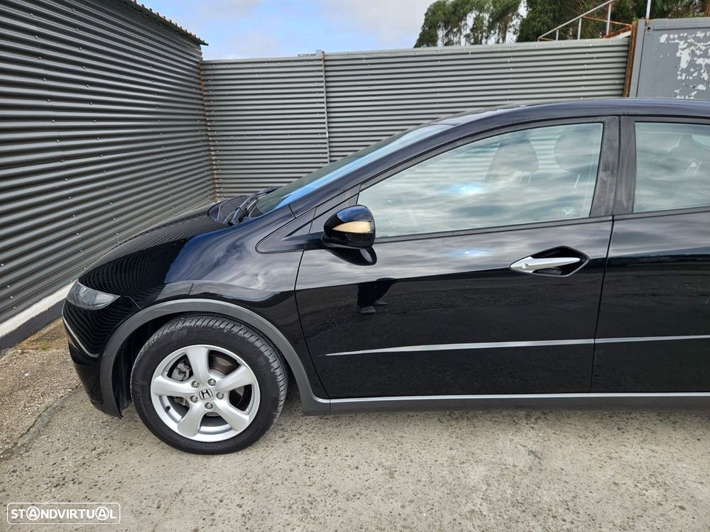 Honda Civic 1.4 i-VTEC Elegance - 14