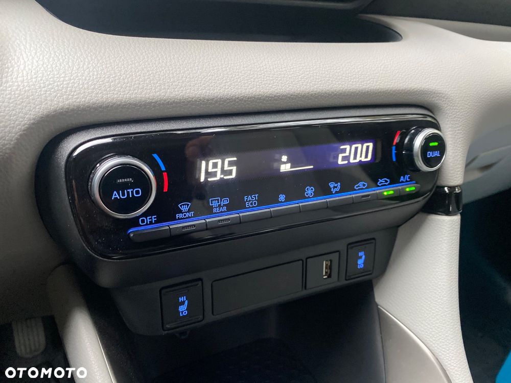 Toyota Yaris 1.5 Executive - 31
