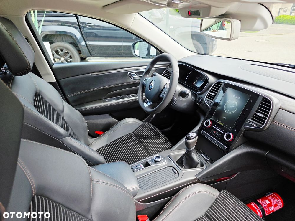 Renault Talisman Grandtour ENERGY dCi 130 INTENS - 32