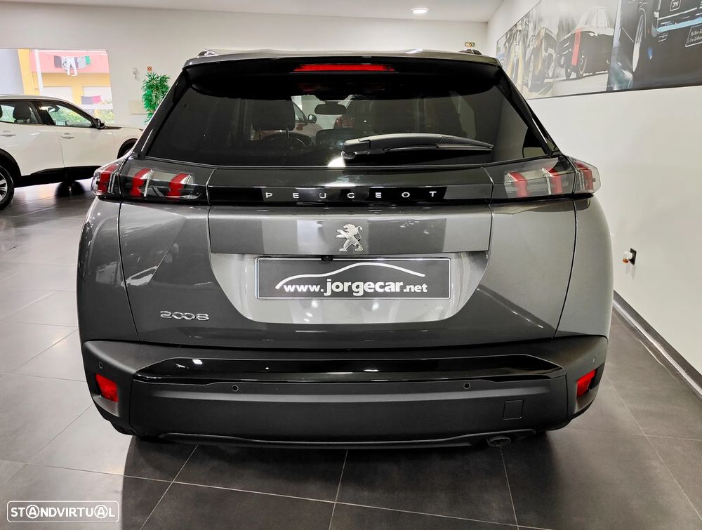 Peugeot 2008 1.2 PureTech Allure - 6