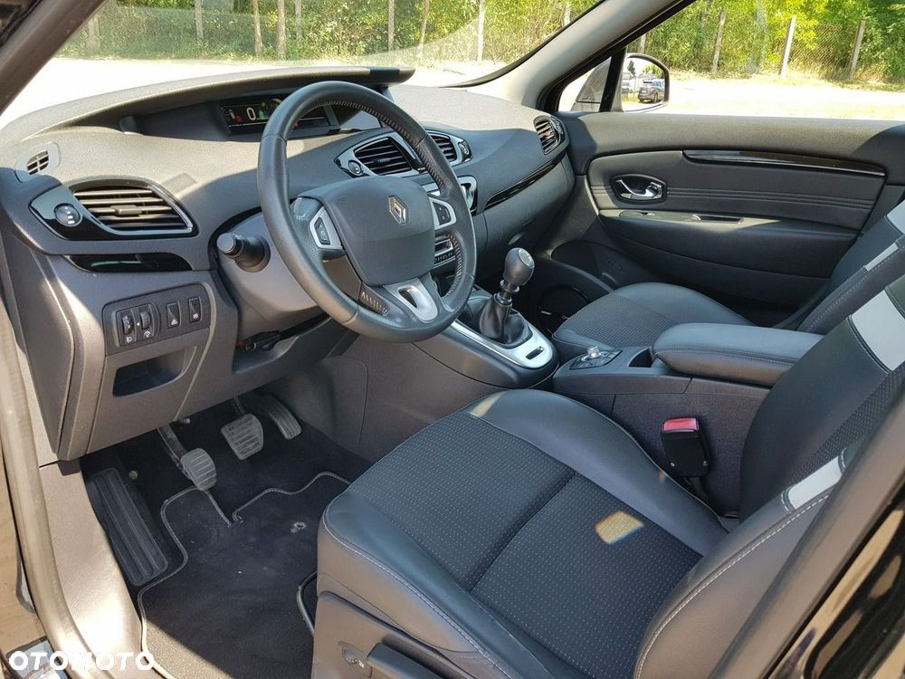 Renault Scenic 1.6 dCi Energy Bose Edition - 10