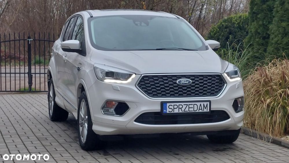 Ford Kuga 2.0 TDCi 4x4 Vignale - 1