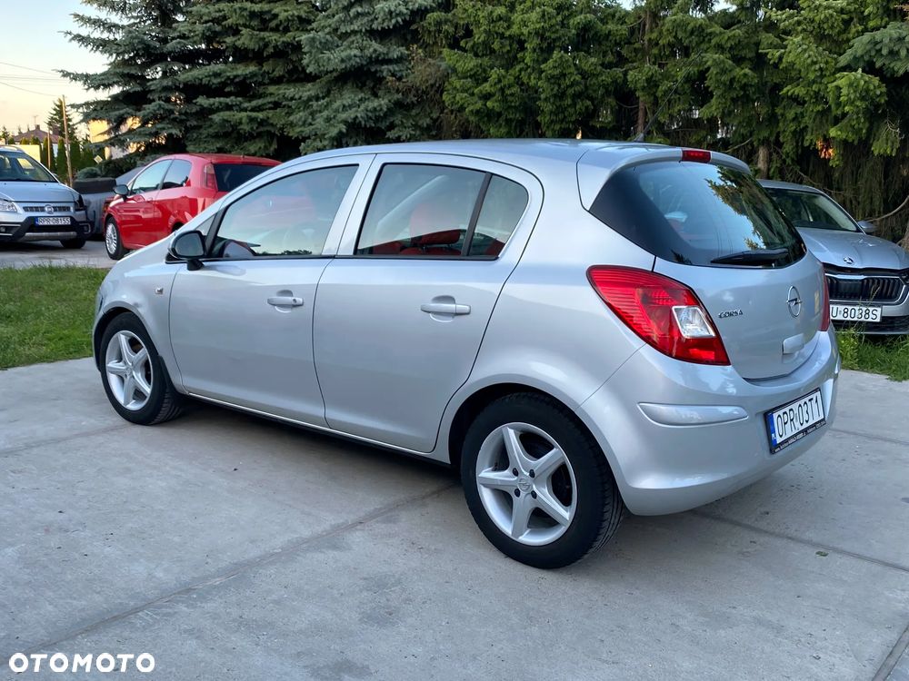 Opel Corsa 1.4 16V Color Edition - 7