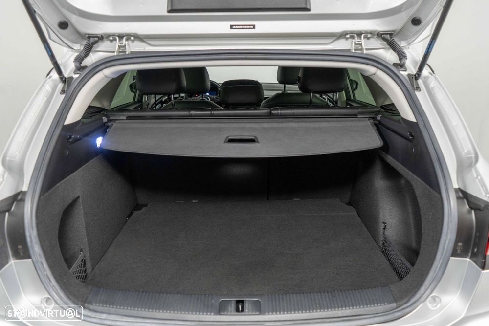 MG MG5 61 kWh Luxury - 12