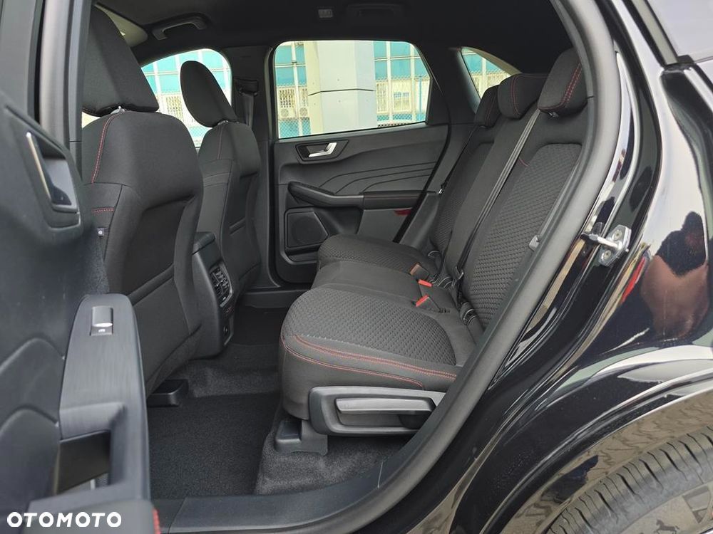 Ford Kuga 2.5 FHEV FWD ST-Line X eCVT - 9