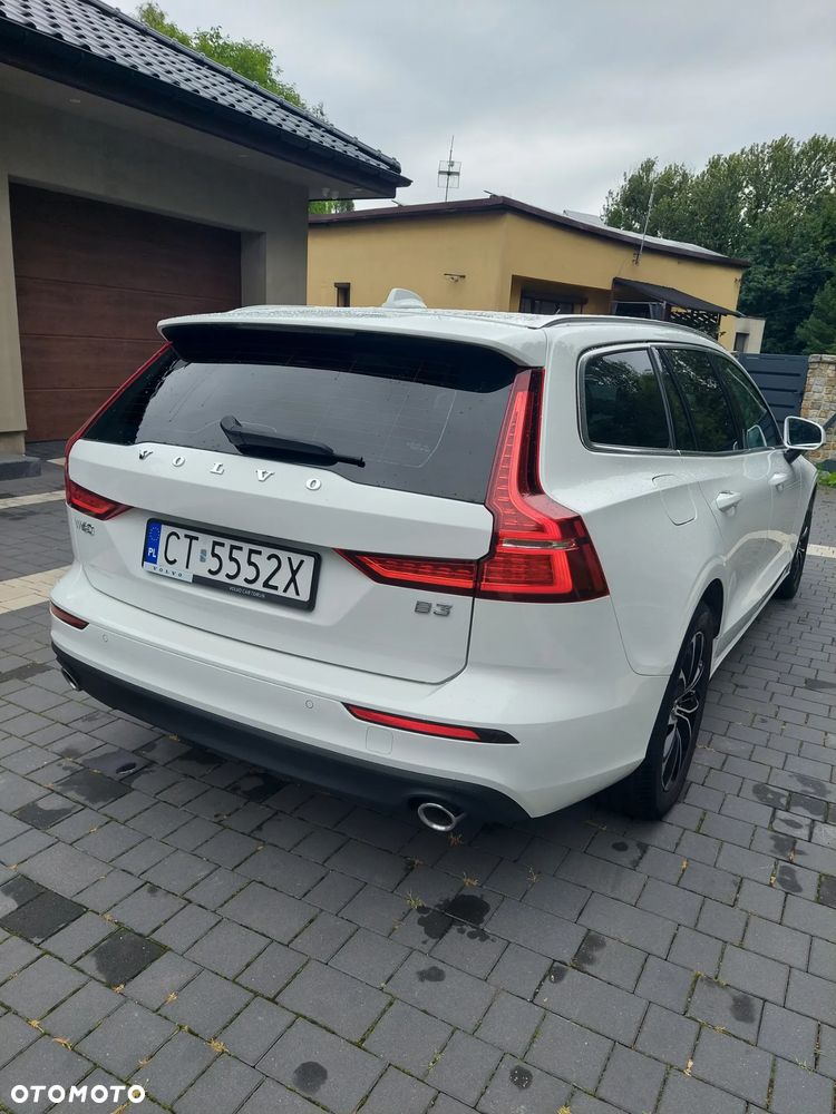 Volvo V60 B3 B Momentum Pro - 9