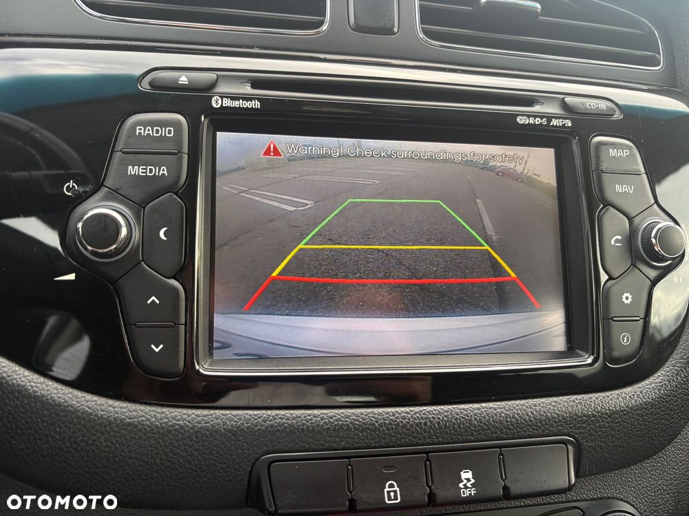 Kia Ceed 1.6 GDI Vision - 12