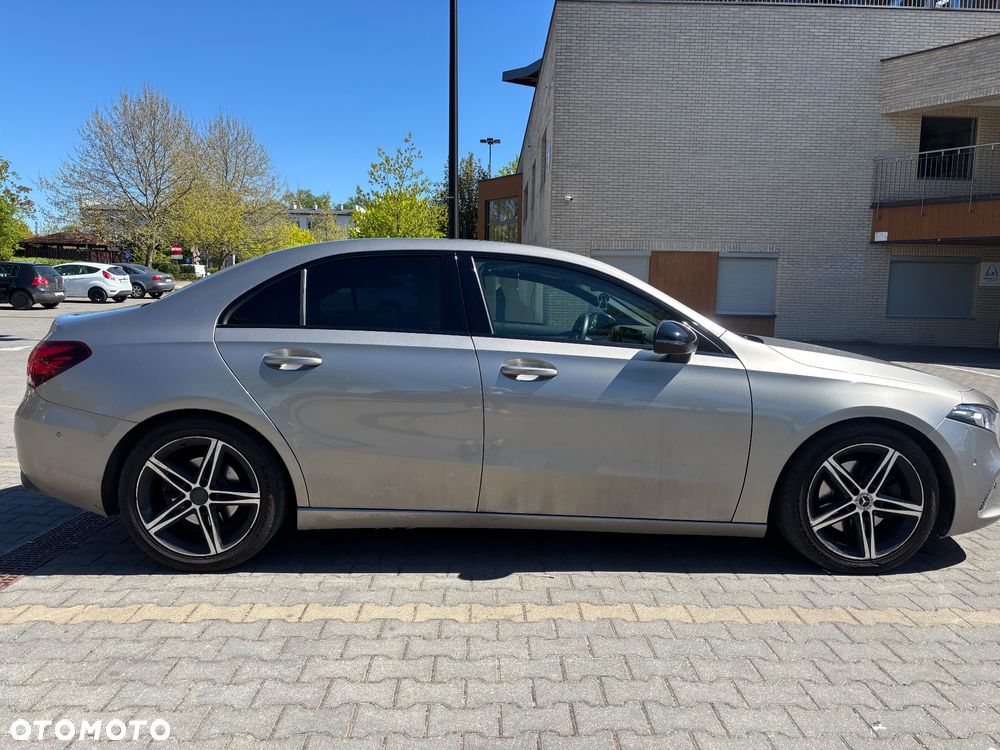Mercedes-Benz Klasa A 220 4-Matic Progressive 7G-DCT - 3
