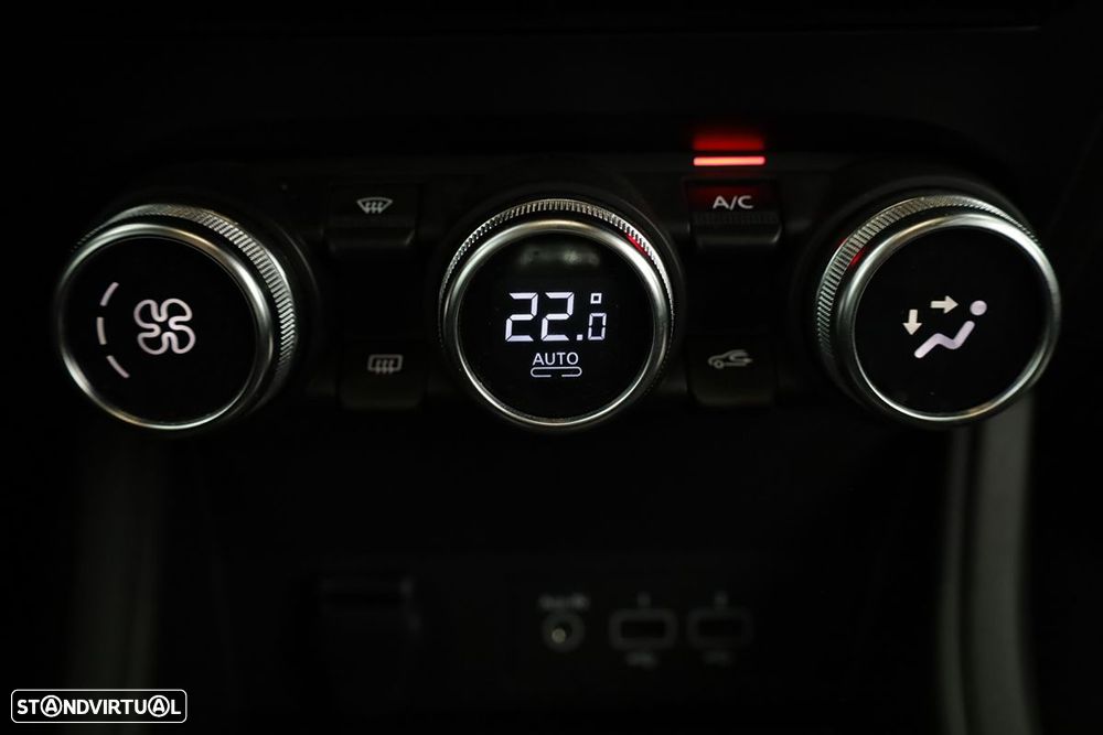 Renault Captur 1.0 TCe Techno - 13