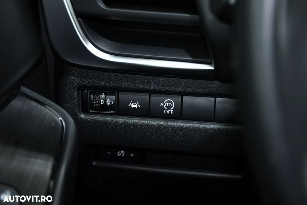 Nissan Qashqai 1.3 DIG-T MHEV Xtronic N-Connecta - 37