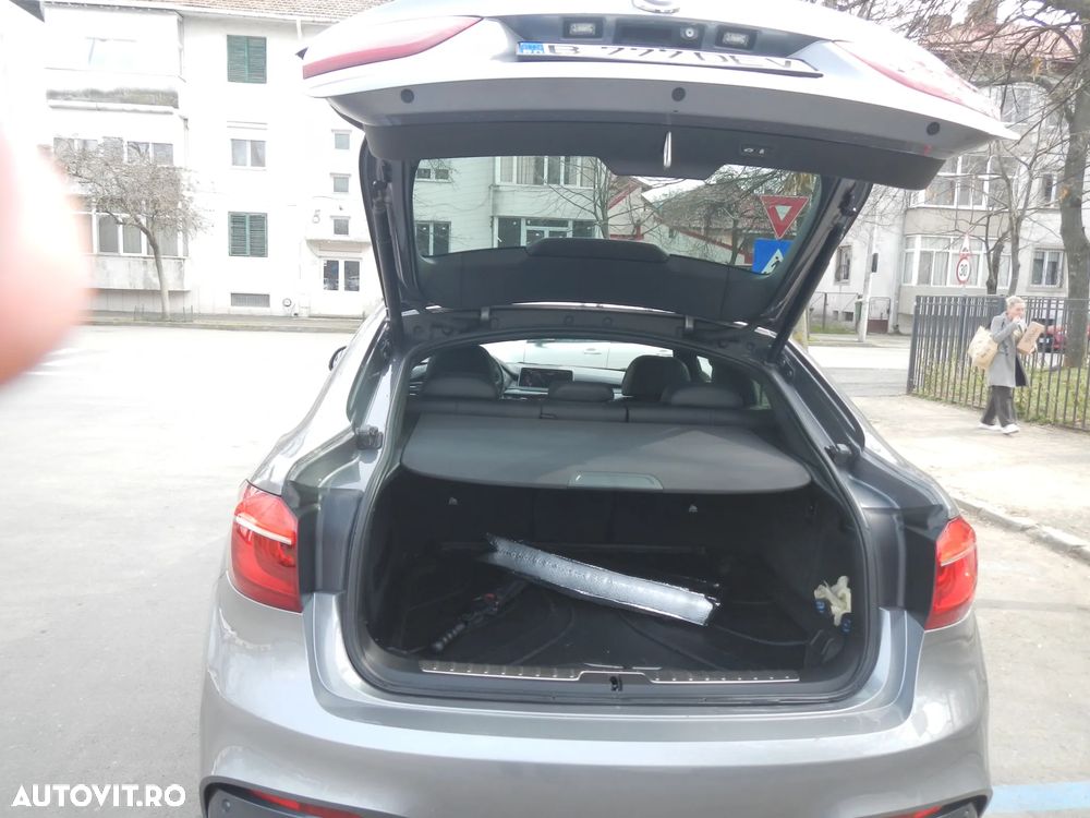BMW X6 xDrive40d - 12