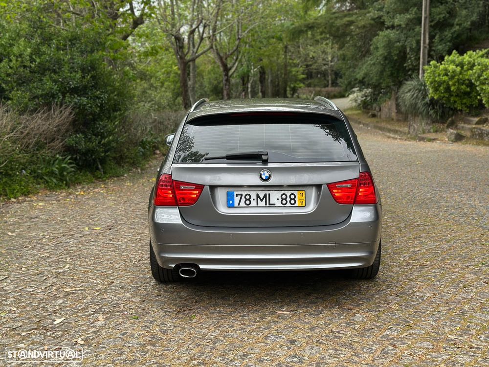 BMW 320 d xDrive Line Sport - 4